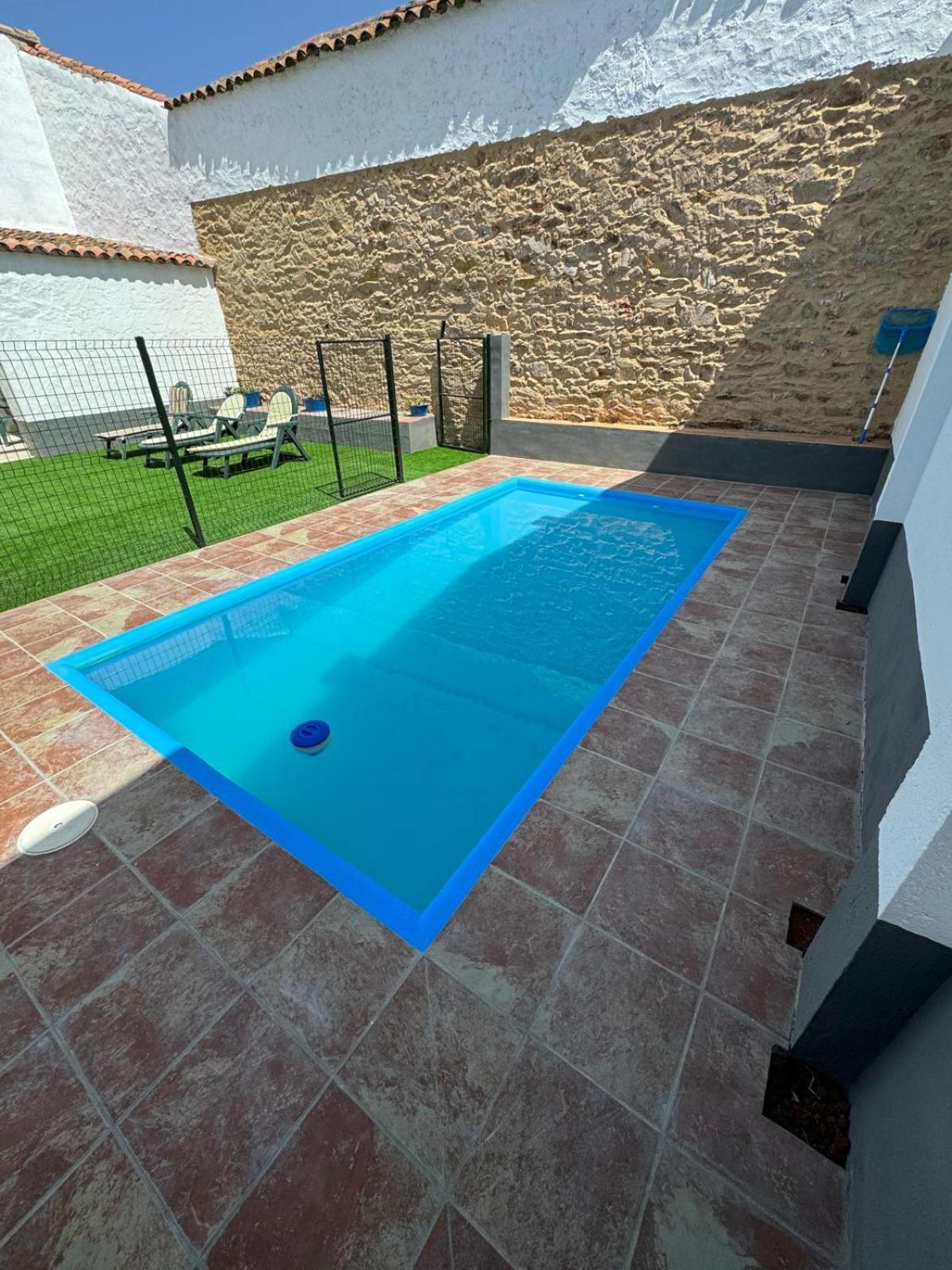 Casa Rural La Carriona Segura de Leon ภายนอก รูปภาพ