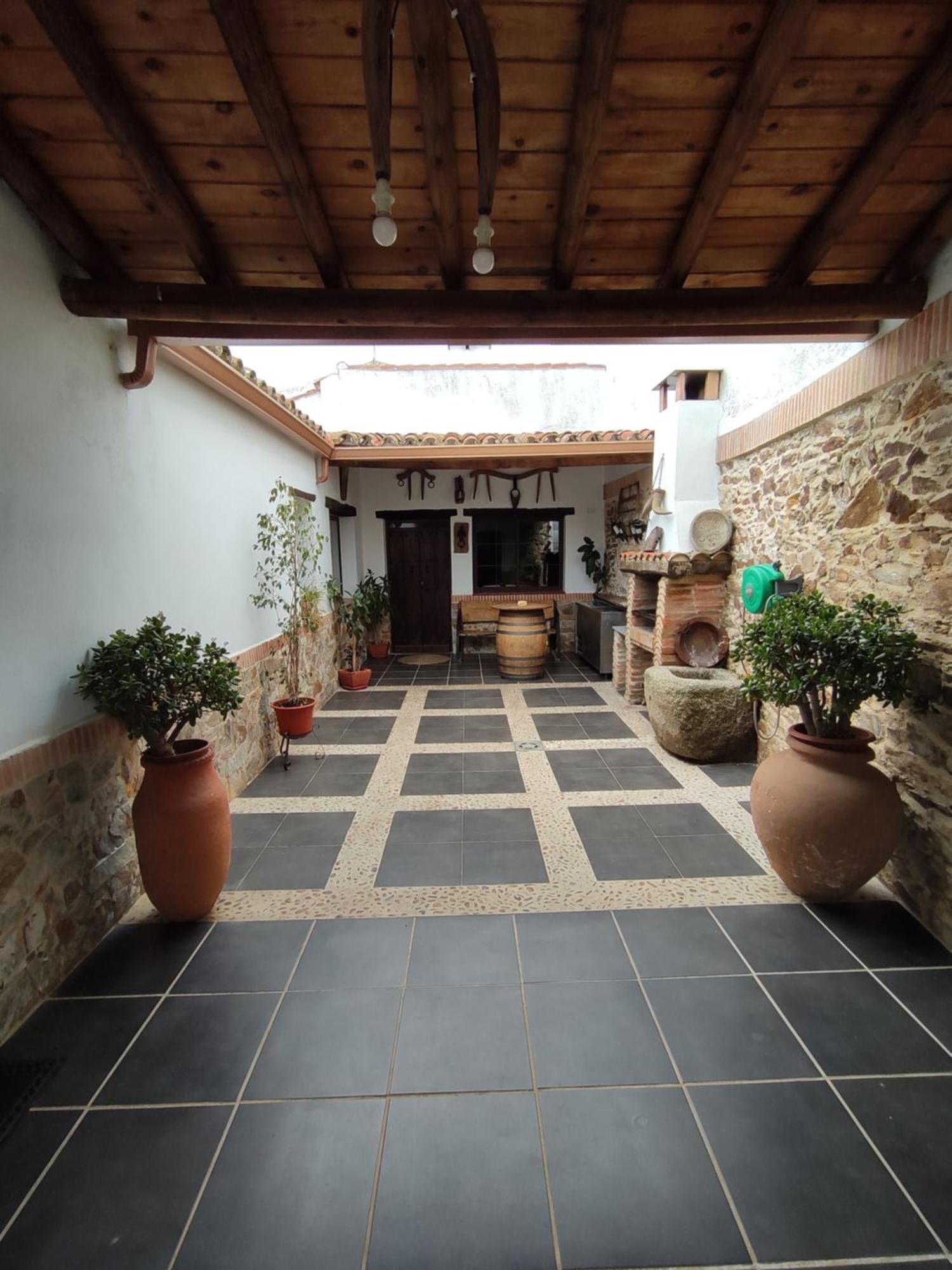 Casa Rural La Carriona Segura de Leon ภายนอก รูปภาพ