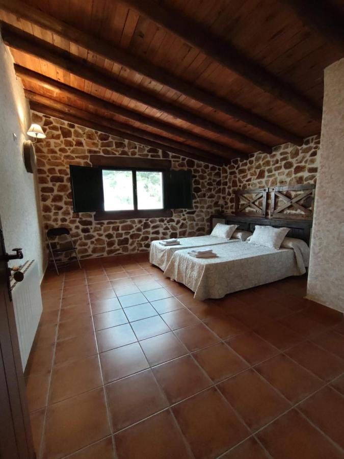 Casa Rural La Carriona Segura de Leon ภายนอก รูปภาพ