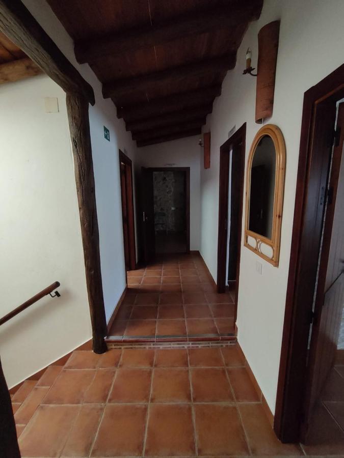 Casa Rural La Carriona Segura de Leon ภายนอก รูปภาพ